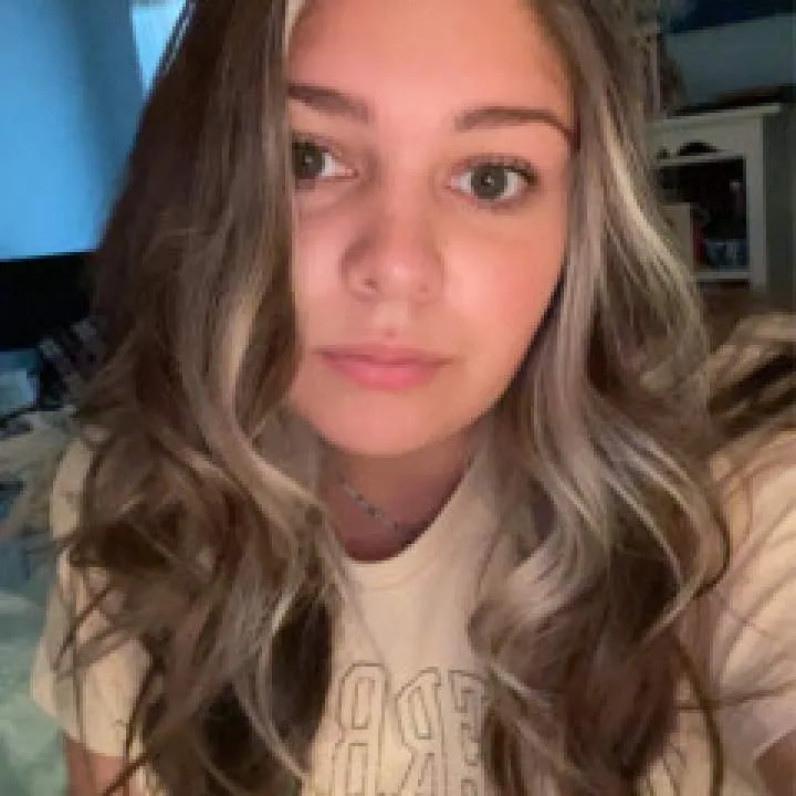 Gray Photo On Jungo Live