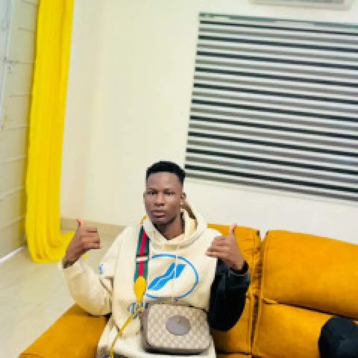 Chris Photo On Jungo Live