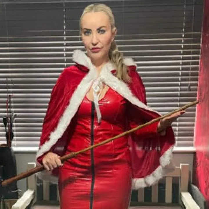 Goddess Hannah Photo On Jungo Live