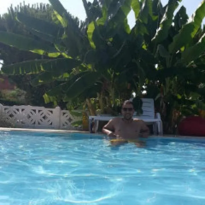 Emre Photo On Jungo Live