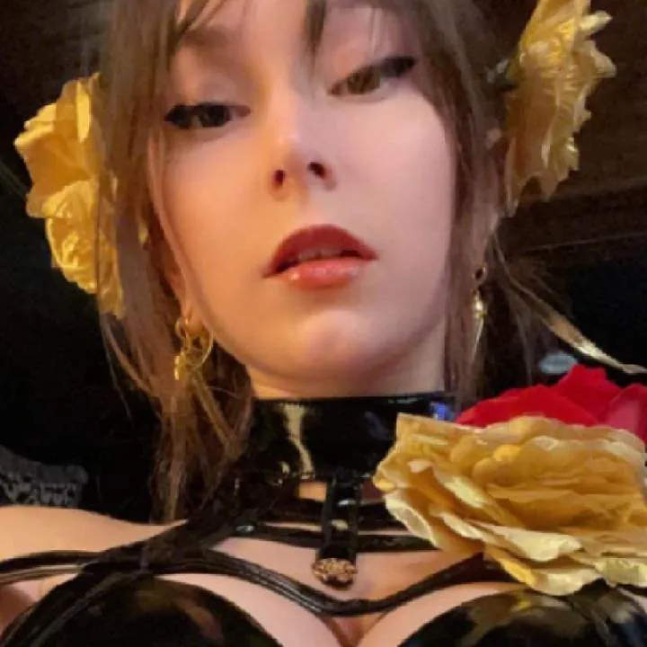 Clara Photo On Jungo Live