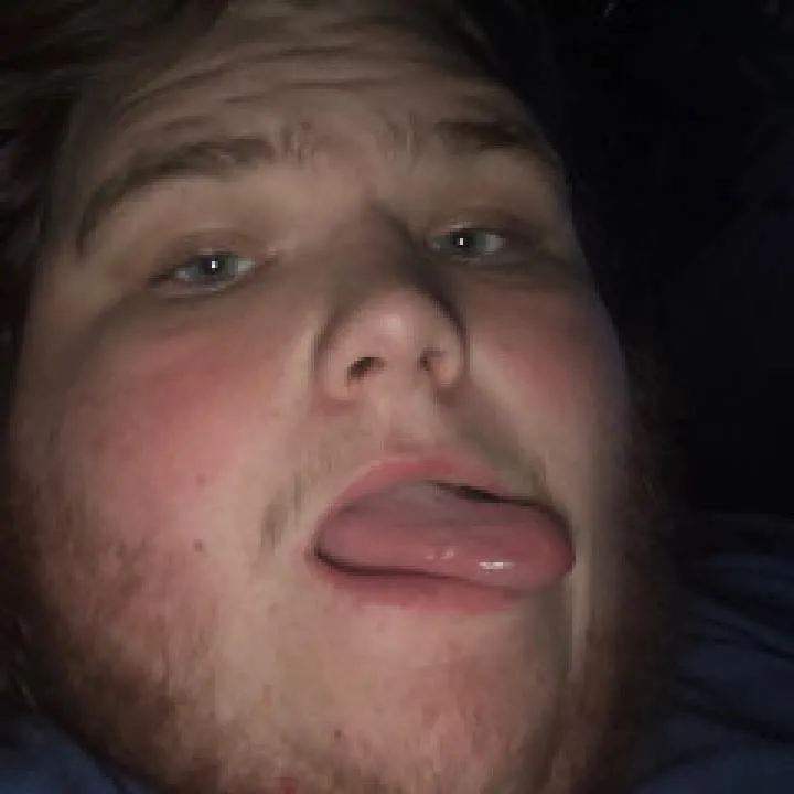 Ash Photo On Jungo Live