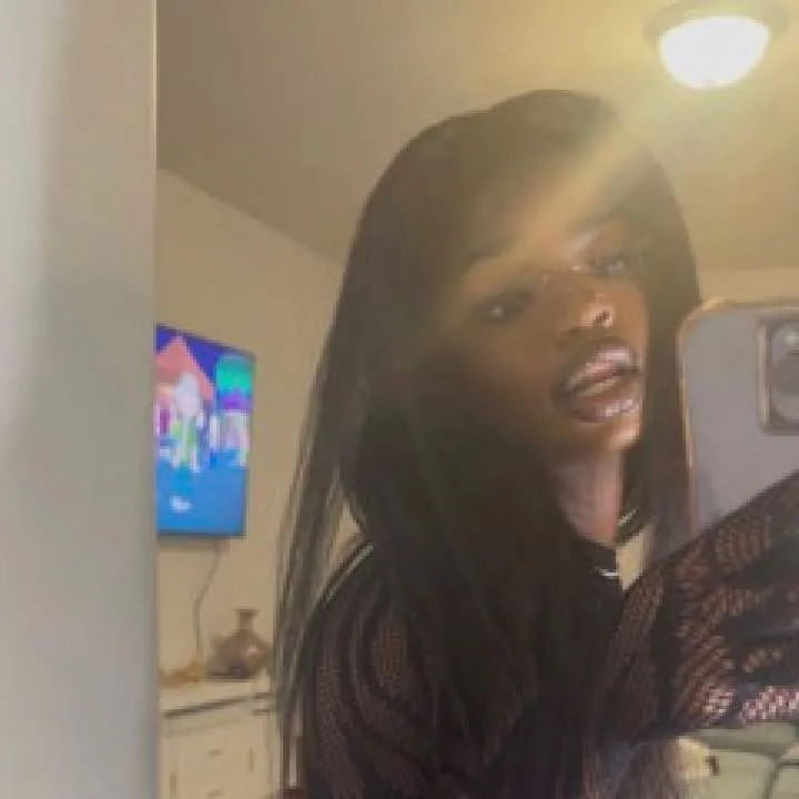 Annabelle Cry Photo On Jungo Live