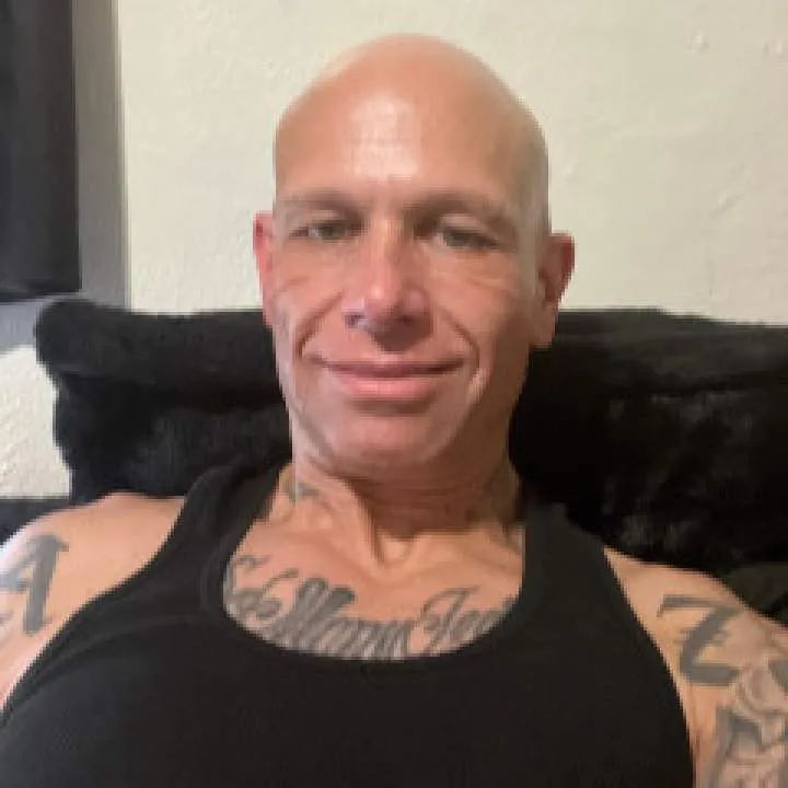 Damon Photo On Jungo Live