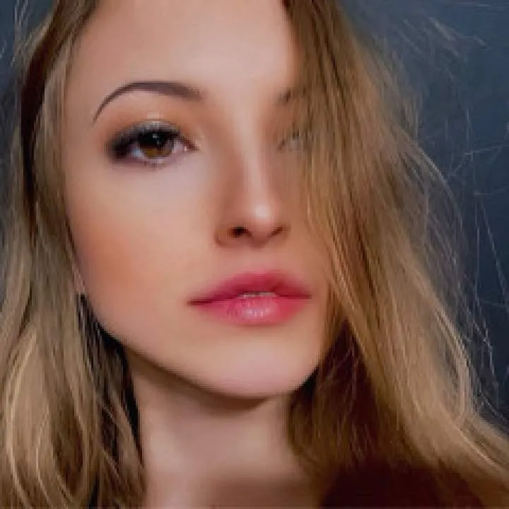 Find-goddesschloe Photo On Jungo Live