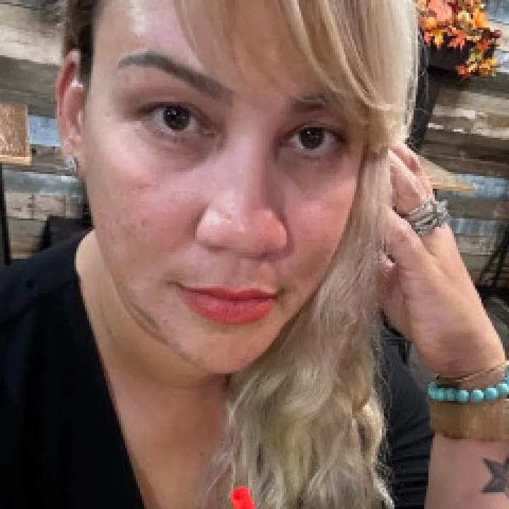 Desi Photo On Jungo Live