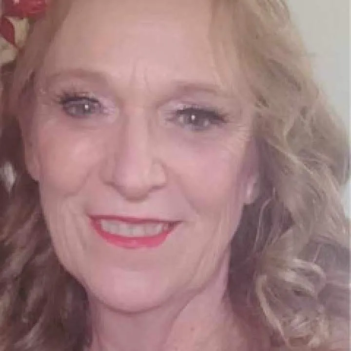 Curious Photo On Jungo Live