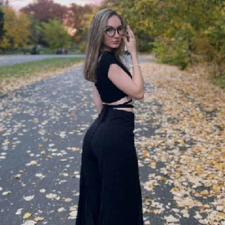 Mia Rogers Photo On Jungo Live