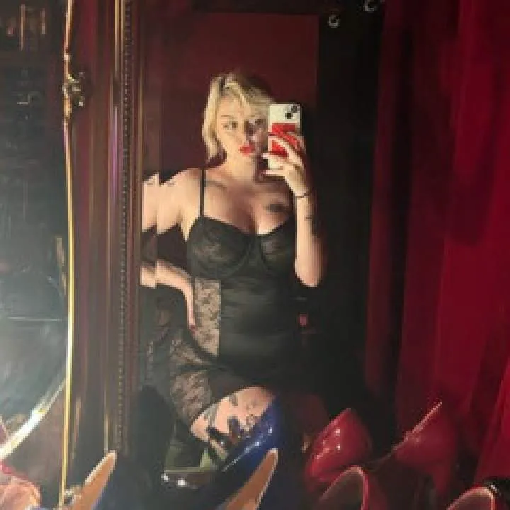 Mustress Pamela Photo On Jungo Live