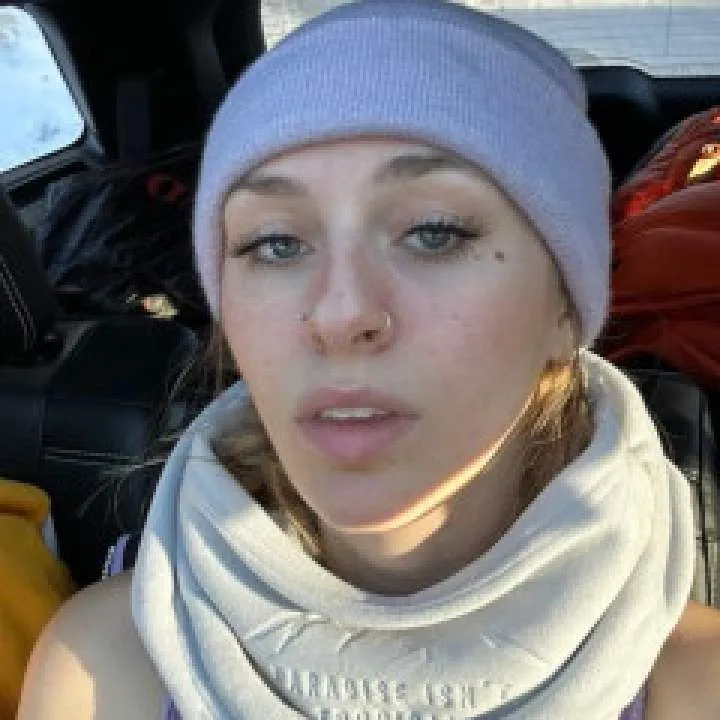 Debbie Photo On Jungo Live