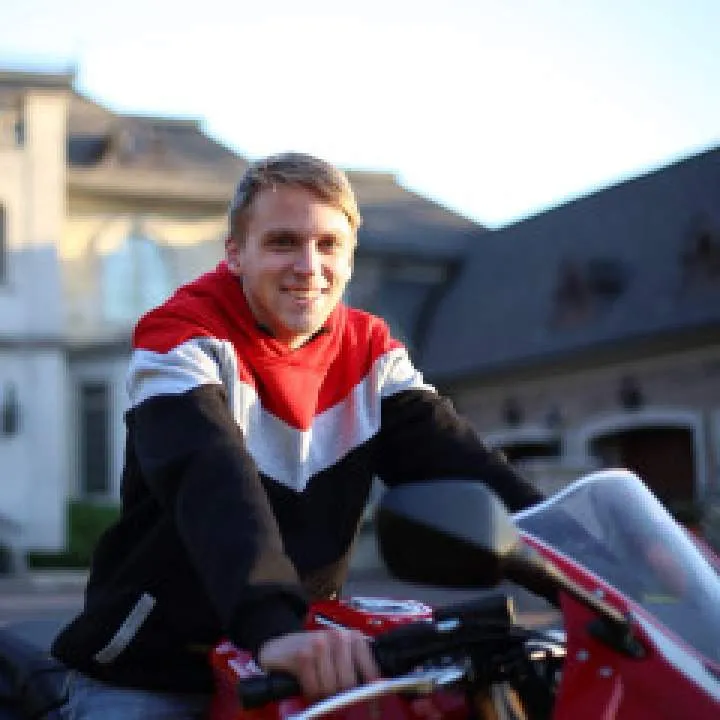 Brendanjames Photo On Jungo Live