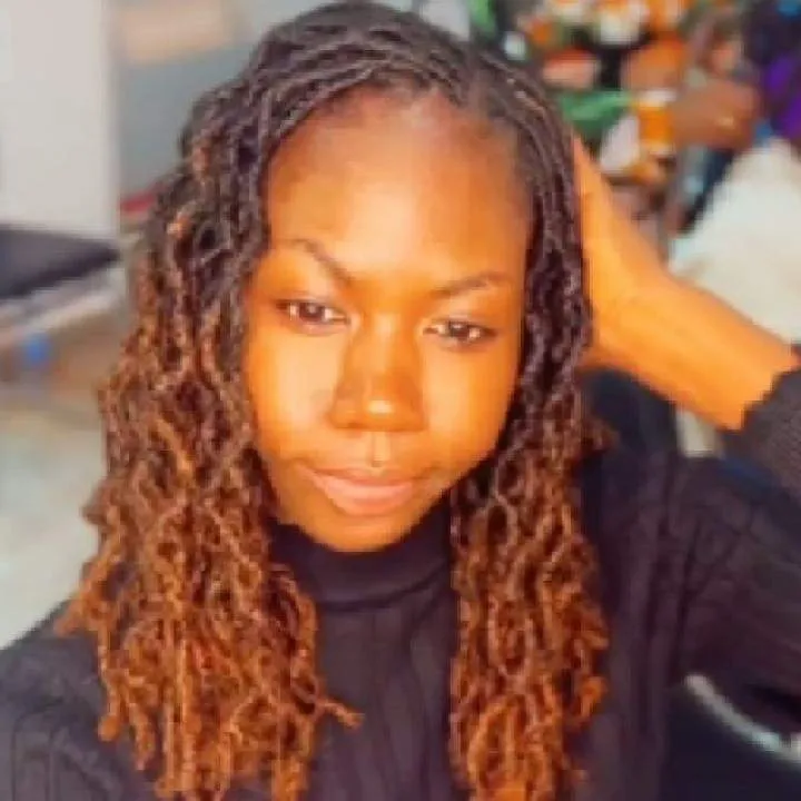 Lyn Photo On Jungo Live