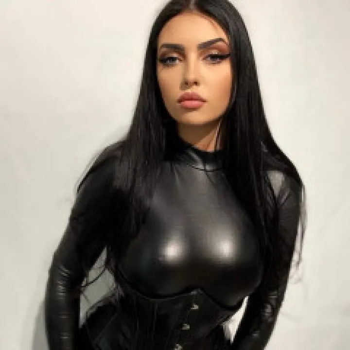 Mistre.ssjanelle_ Photo On Jungo Live