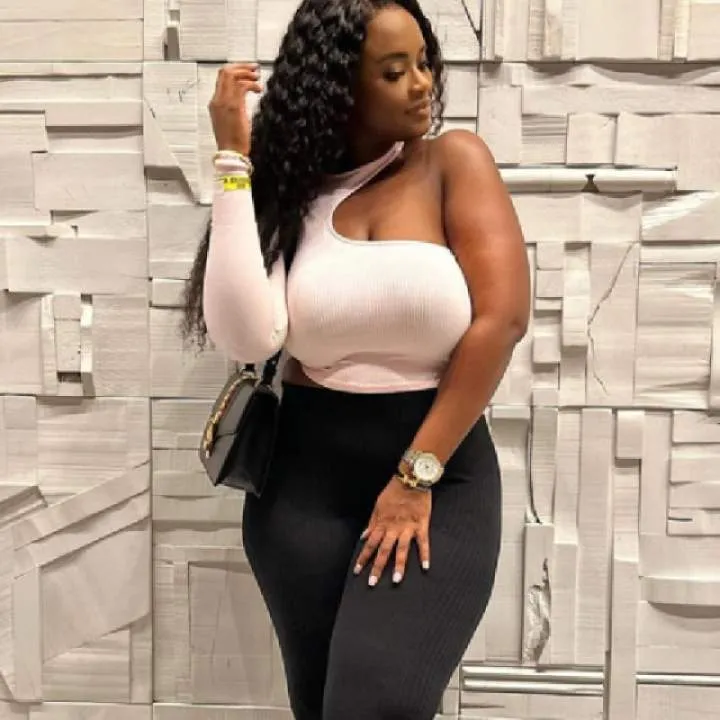 Sandra Photo On Jungo Live