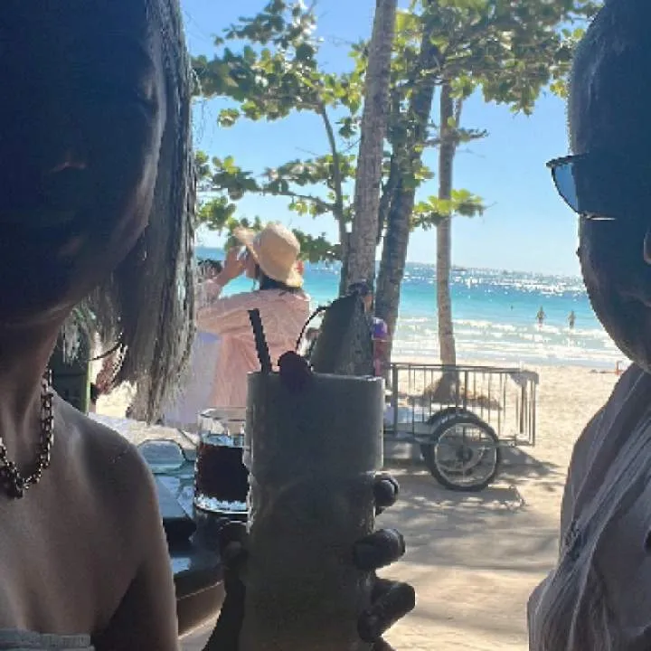 Kat Photo On Jungo Live