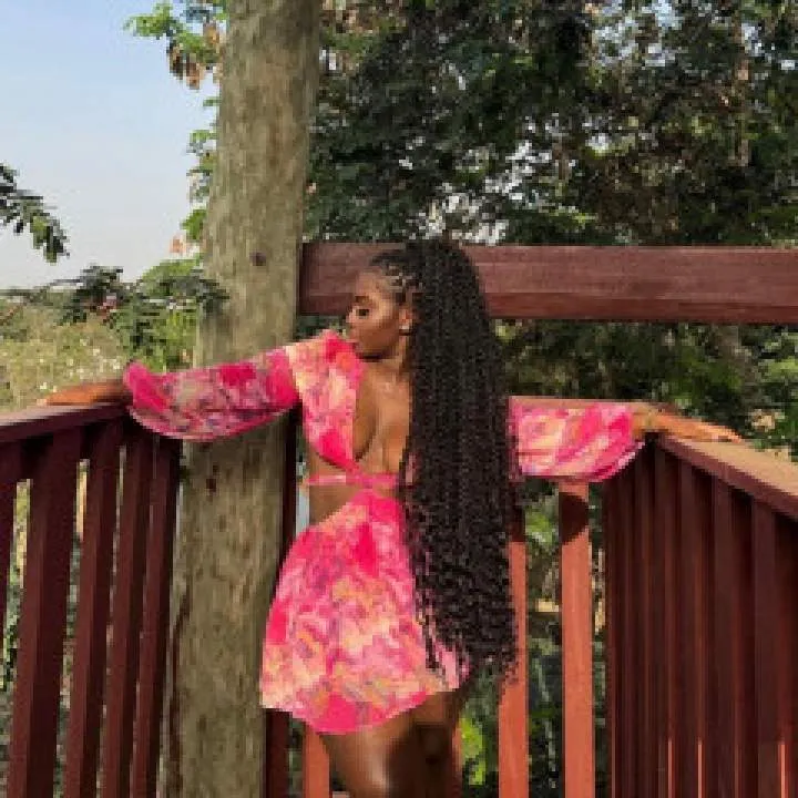 Queen E Photo On Jungo Live