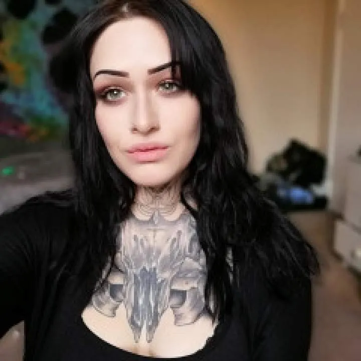 Brattygoddess Photo On Jungo Live