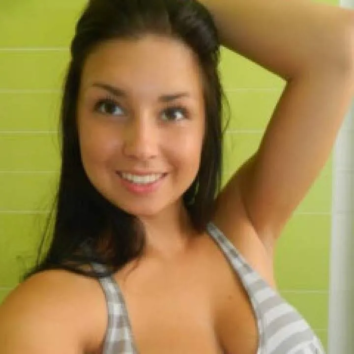 Tessa Photo On Jungo Live