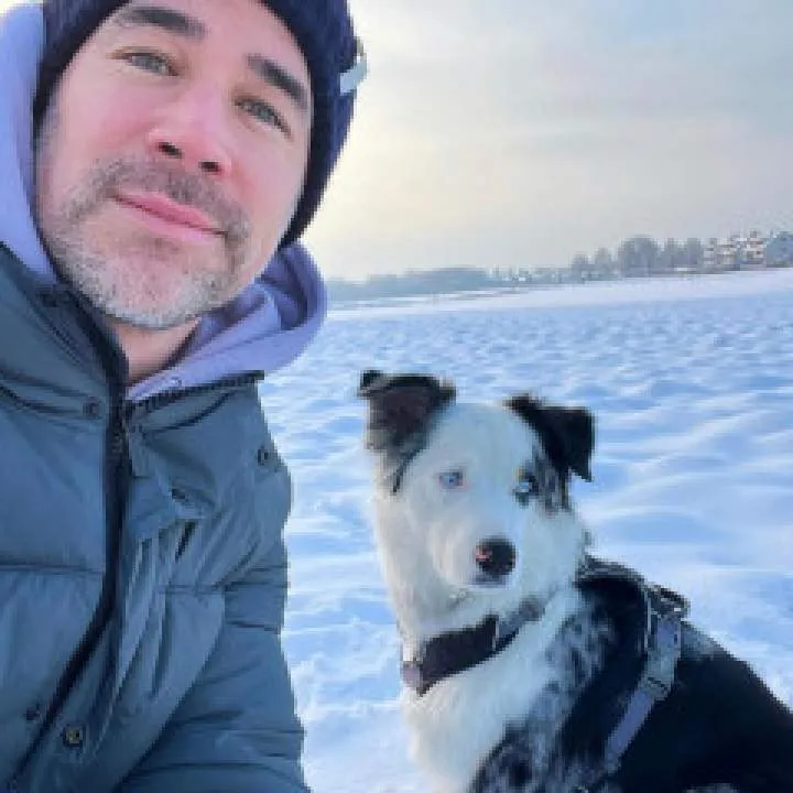 Pail Photo On Jungo Live