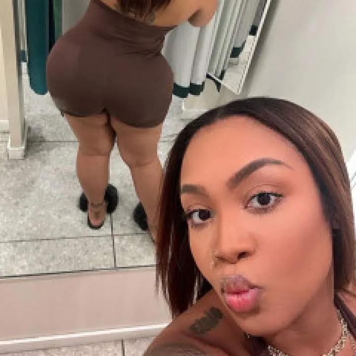 Bella Photo On Jungo Live