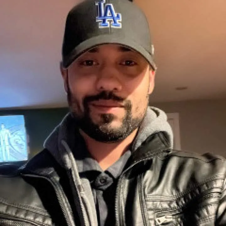 Aster Loves Photo On Jungo Live