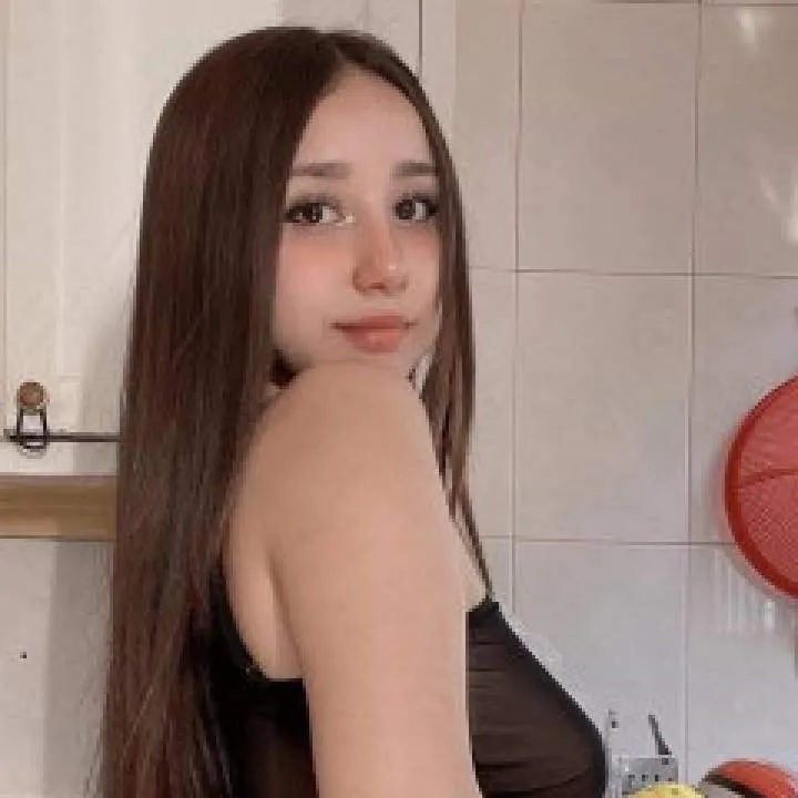 Lhana Rhodes Photo On Jungo Live