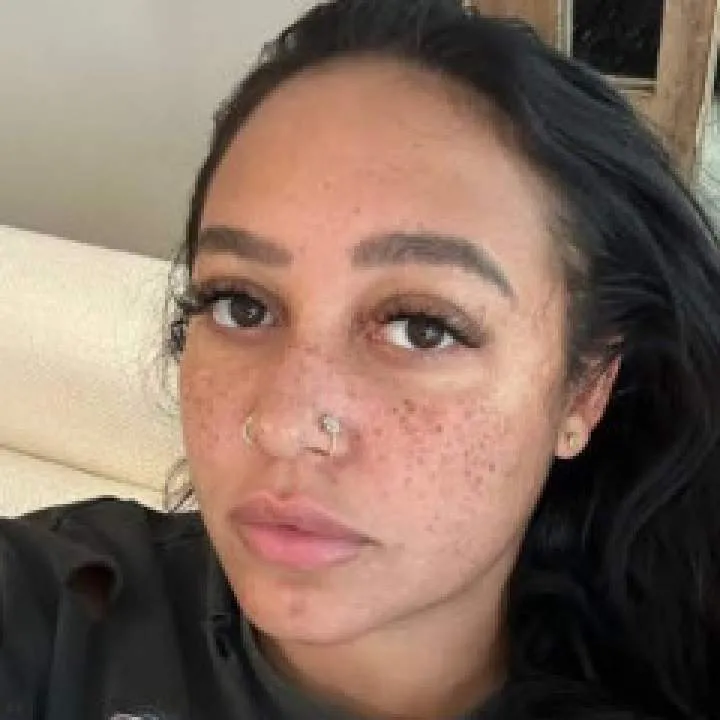 Helie Photo On Jungo Live