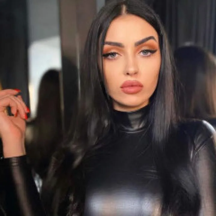 Mistress Glamorous Photo On Jungo Live