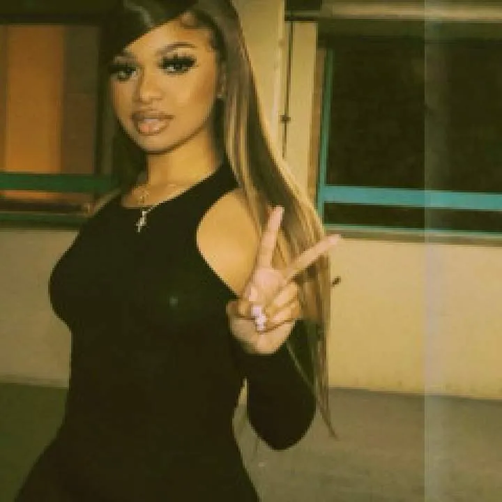 Nova Benjamin Photo On Jungo Live