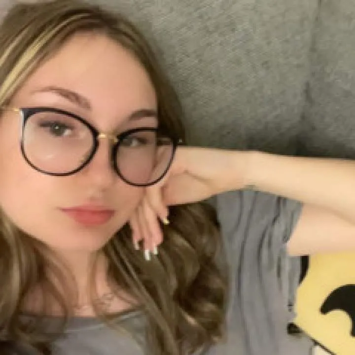 Nancy Photo On Jungo Live