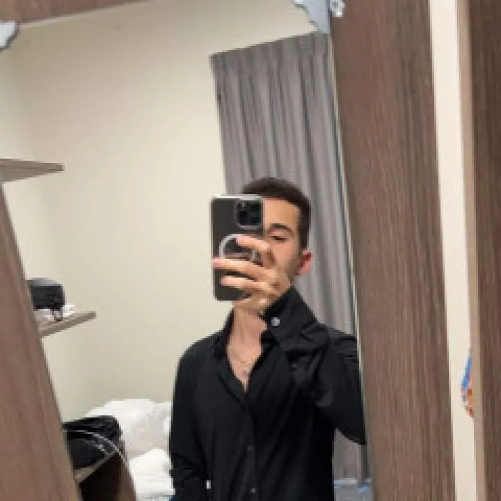 Isaac Photo On Jungo Live