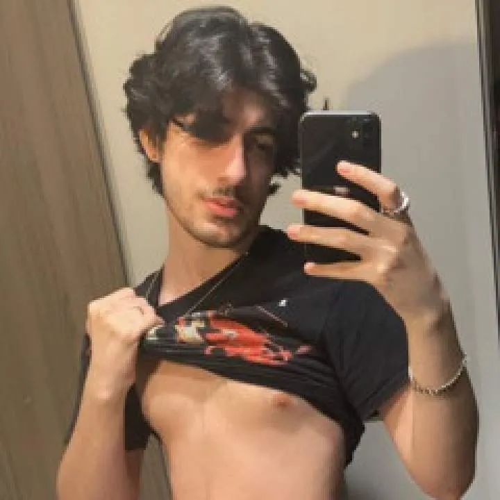 David........ Photo On Jungo Live