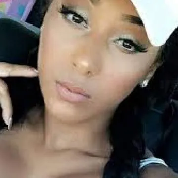 Nicoleatkinson........ Photo On Jungo Live