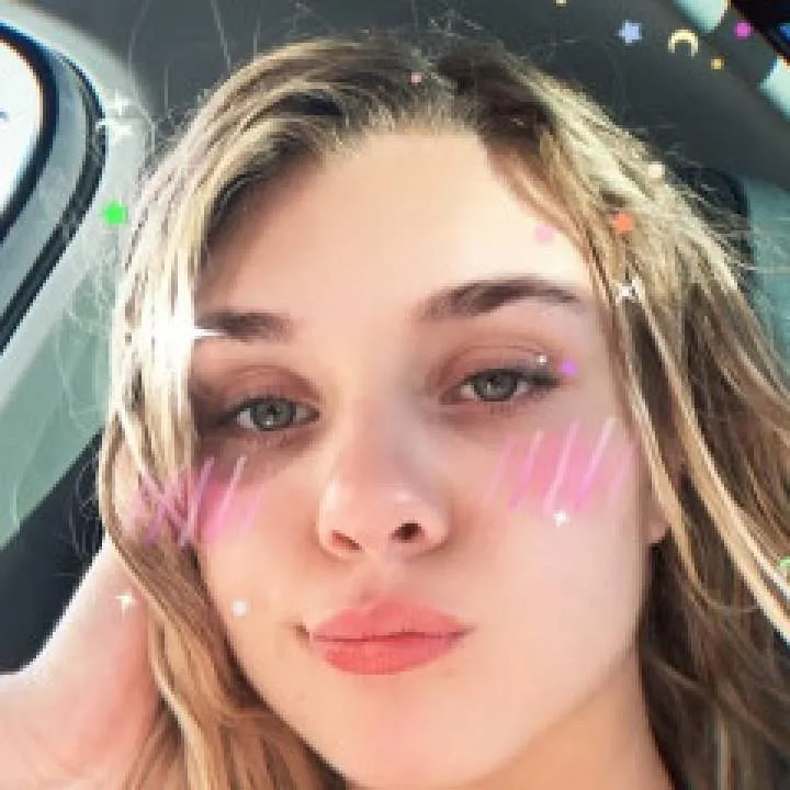 Sophie Photo On Jungo Live