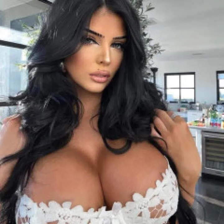 Taylornico Photo On Jungo Live