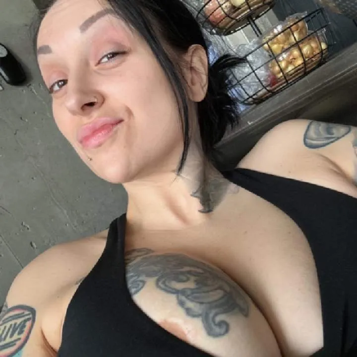 Youanddom Photo On Jungo Live