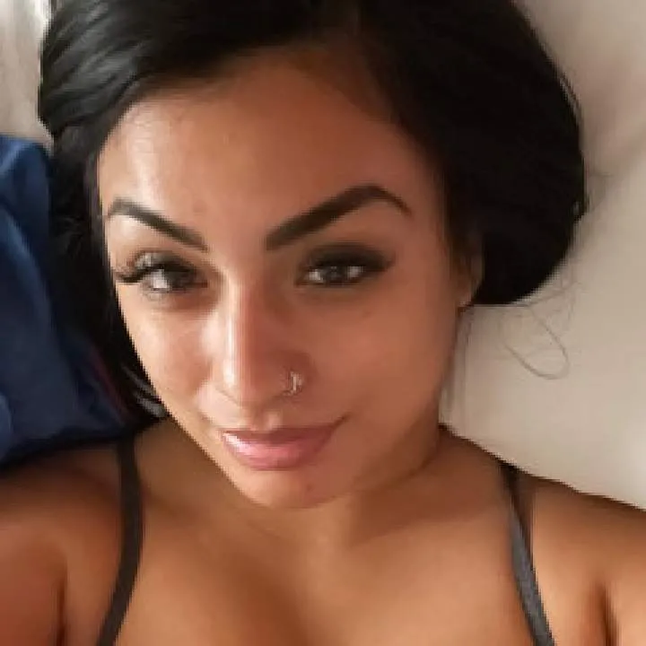 Houtx_stephanie Photo On Jungo Live