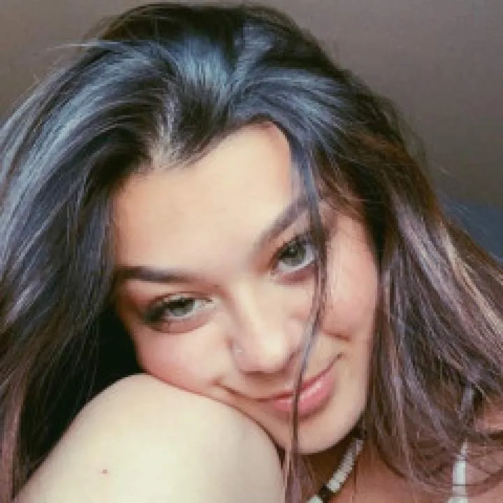 Clara Photo On Jungo Live