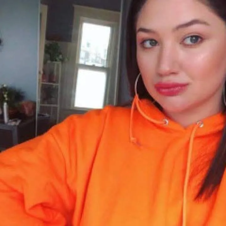 Sarah Photo On Jungo Live