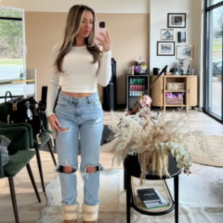 K.norris Photo On Jungo Live