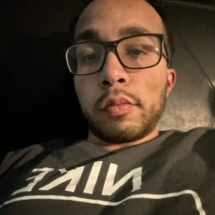 Guy1 Photo On Jungo Live