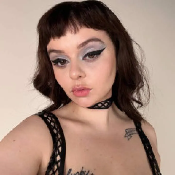 Godess Denises Photo On Jungo Live