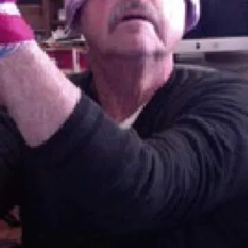 Scarfed Photo On Jungo Live