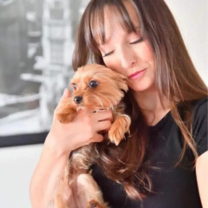 Dana Photo On Jungo Live