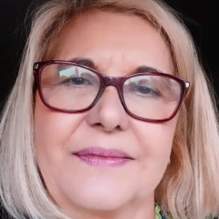 Alice Walton Photo On Jungo Live