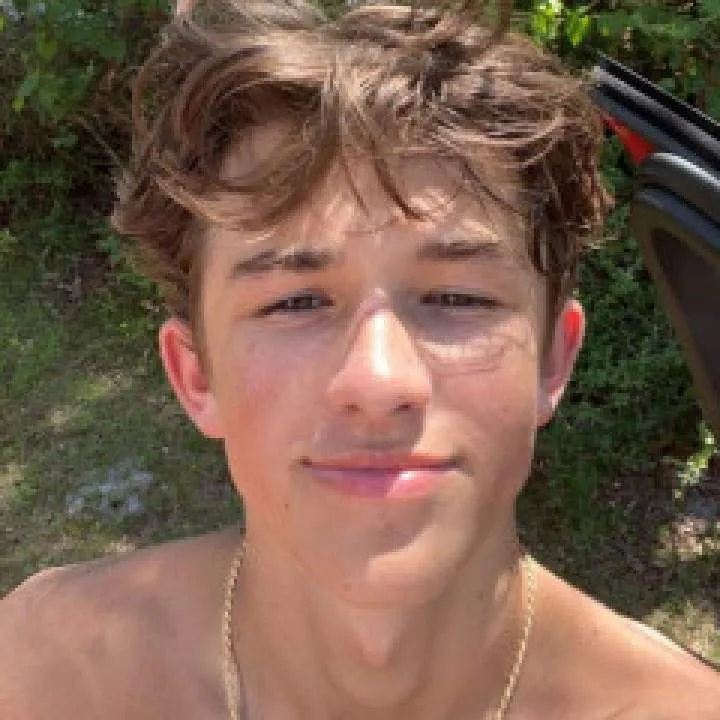 Josh Photo On Jungo Live