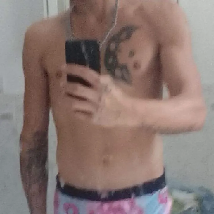 Younghungfullofcumboytoy Photo On Jungo Live