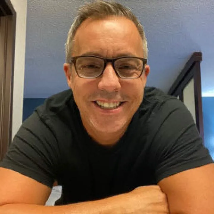 Mike Photo On Jungo Live