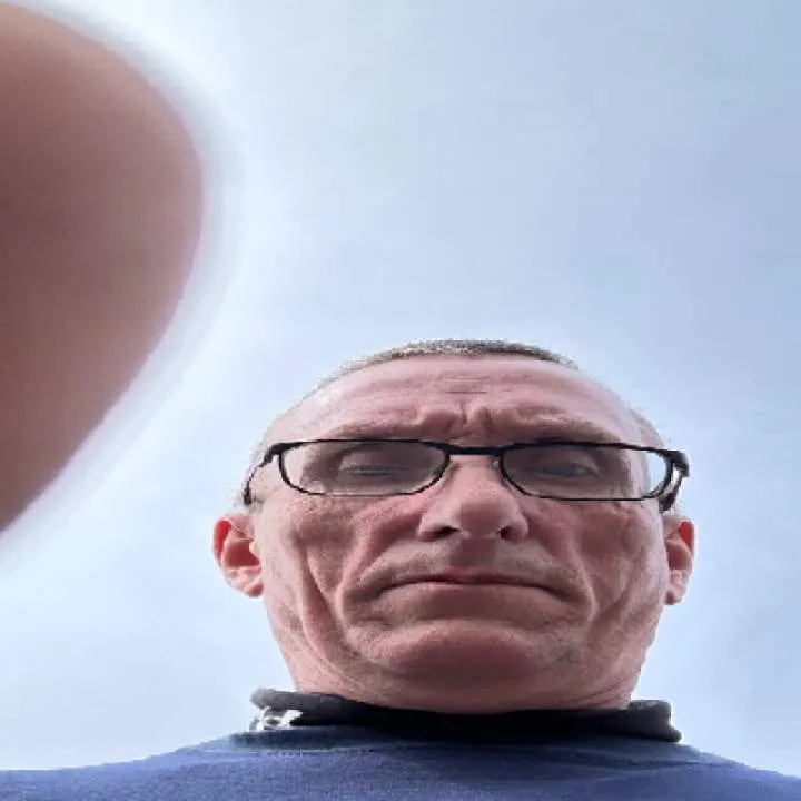 Mike Photo On Jungo Live