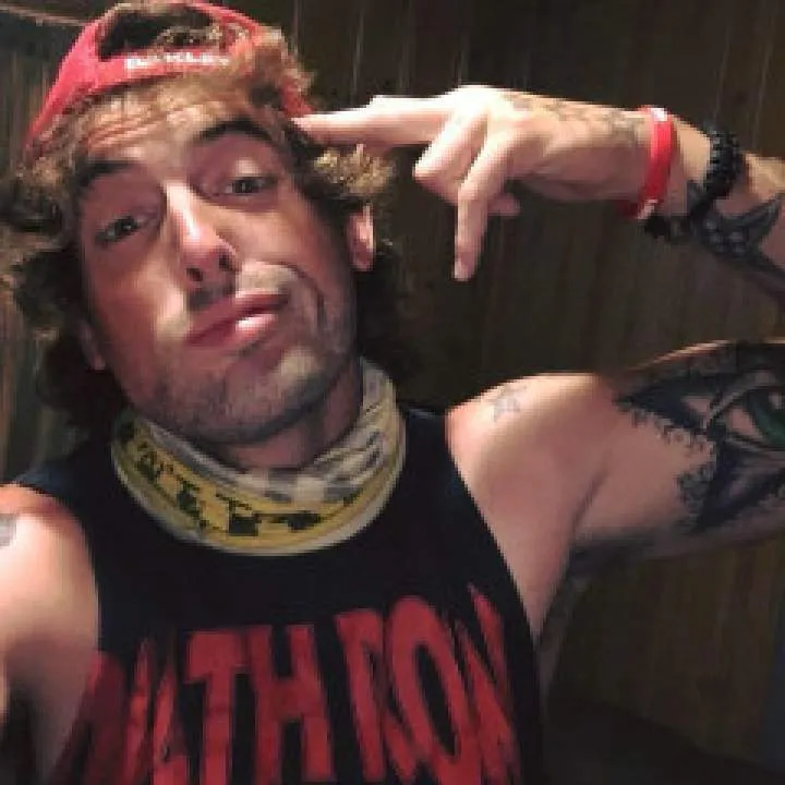 Kash.... Photo On Jungo Live